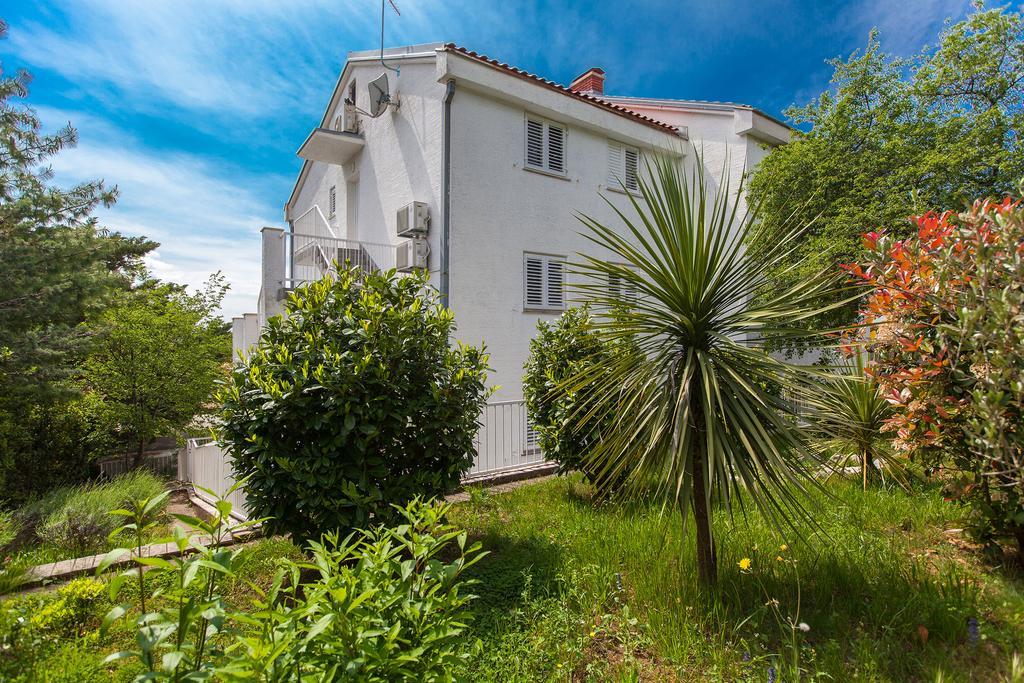 Apartments Casa Bianca Crikvenica Kültér fotó