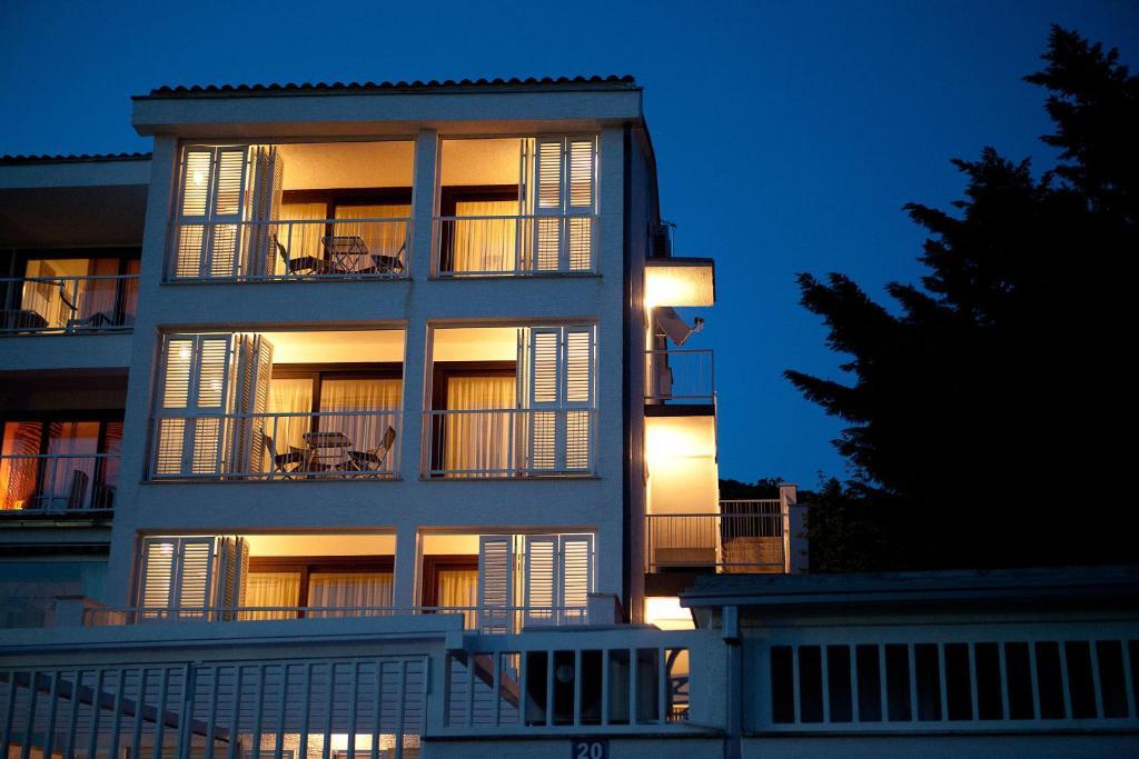 Apartments Casa Bianca Crikvenica Kültér fotó